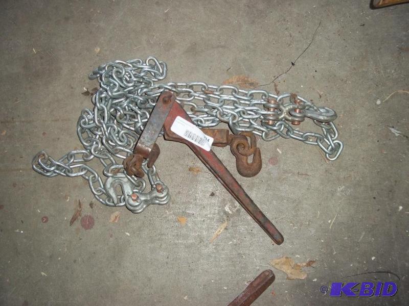 lot 314 image: Chain and 2 Binders