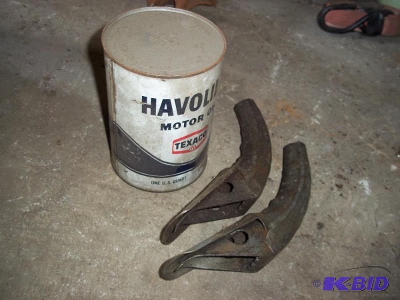lot 339 image: Antique oil can with 2 fillers