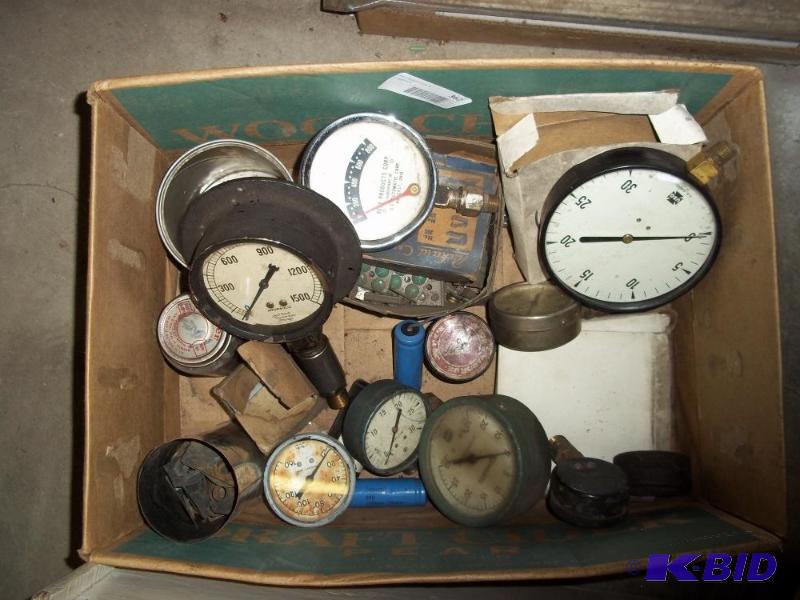 lot 362 image: Assorted Gauges some new