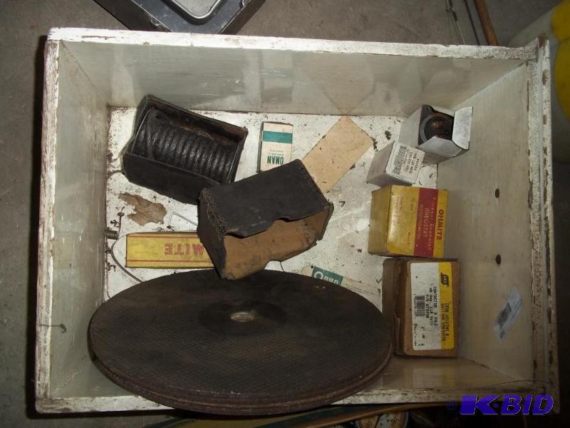 lot 363 image: Chop saw wheel and assorted parts