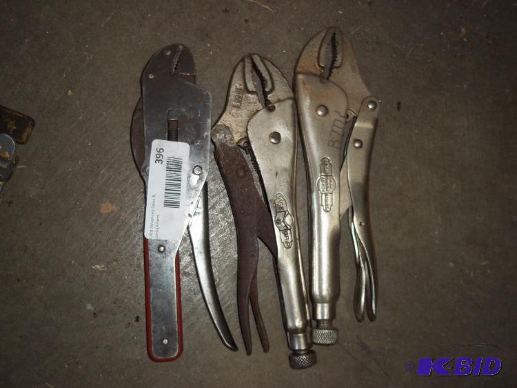 lot 396 image: 3 Locking Pliers