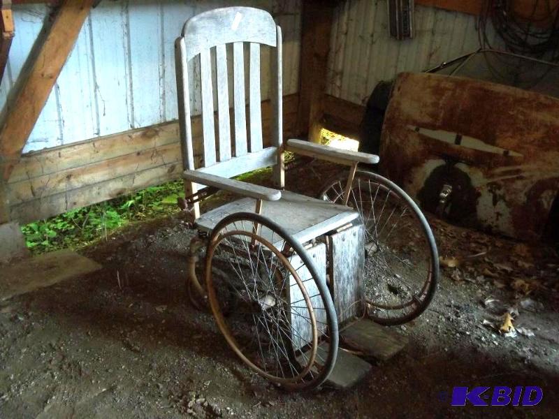 lot 42 image: Antique Wheel Chair