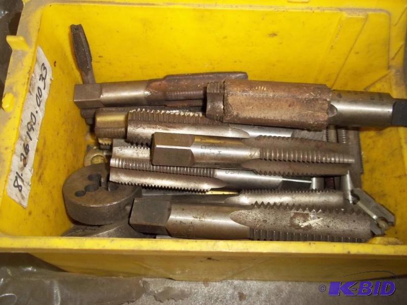 lot 450 image: Large miscellaneous Tap and dies set
