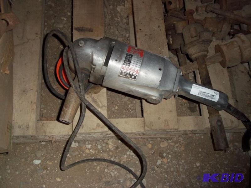 lot 50 image: Milwaukee Polisher