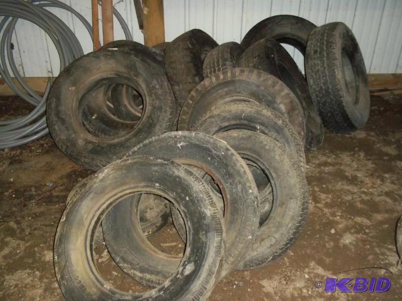 lot 81 image: Misc Car and Truck Tires