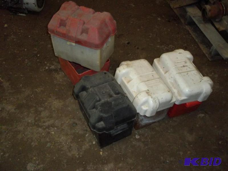 lot 86 image: Battery Boxes