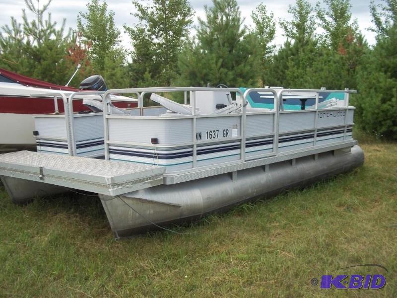 lot 15 image: 17 Northwoods Pontoon