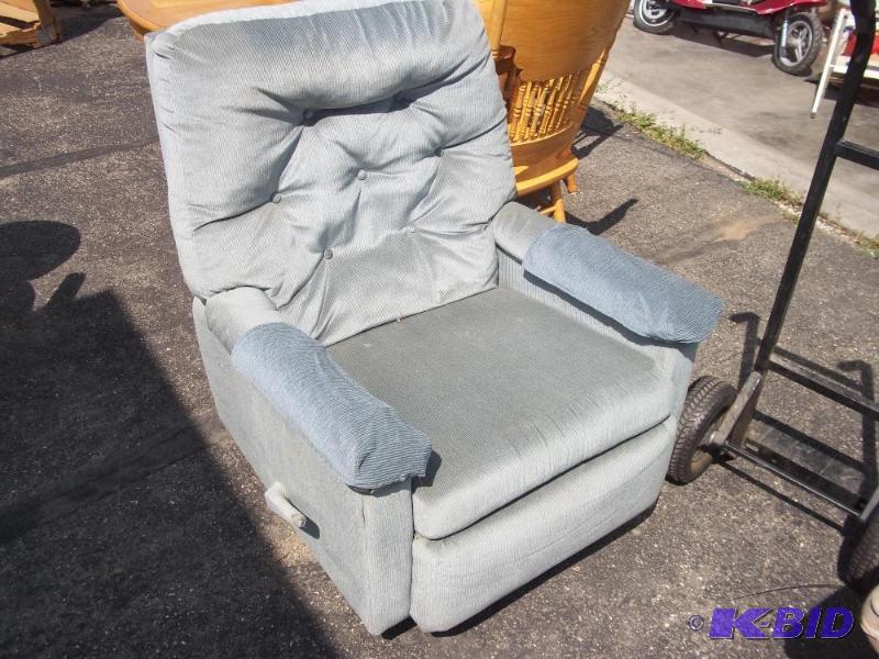 lot 155 image: Light Blue Recliner
