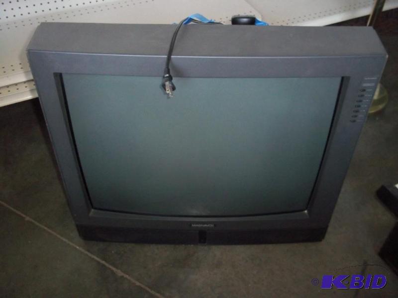 lot 162 image: 25 Magnavox TV with Remote