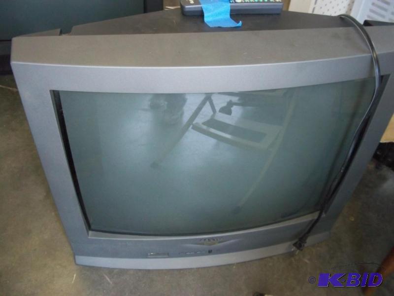 lot 174 image: 25 Sanyo TV with Remote