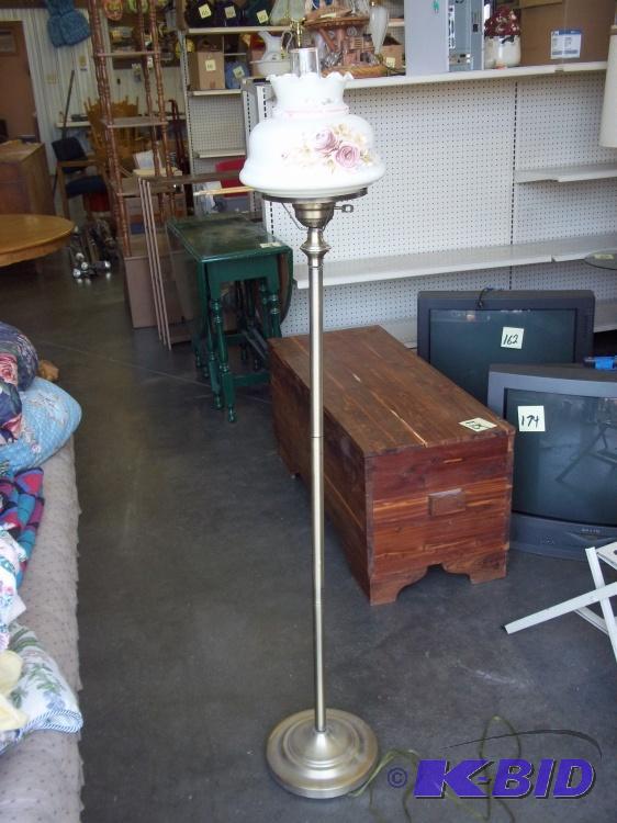 lot 181 image: Floor Lamp