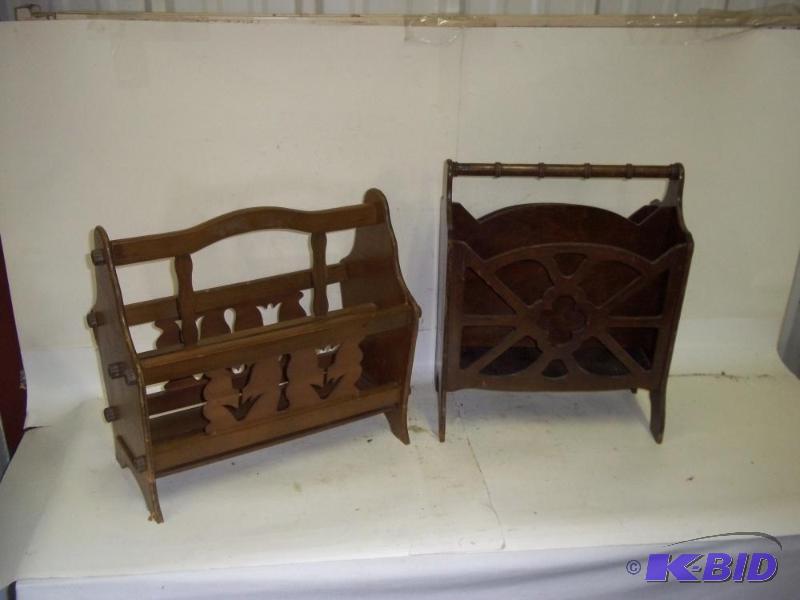 lot 202 image: Pair of Magazine Racks