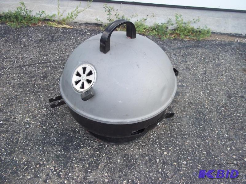 lot 56 image: Table Top Charcoal Grill