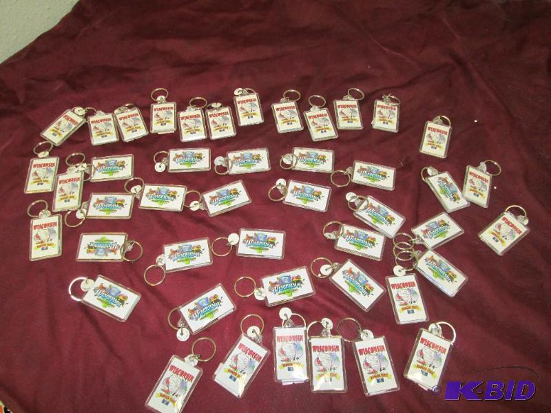 Qty 46 Wisconsin key chains one has flags on ...