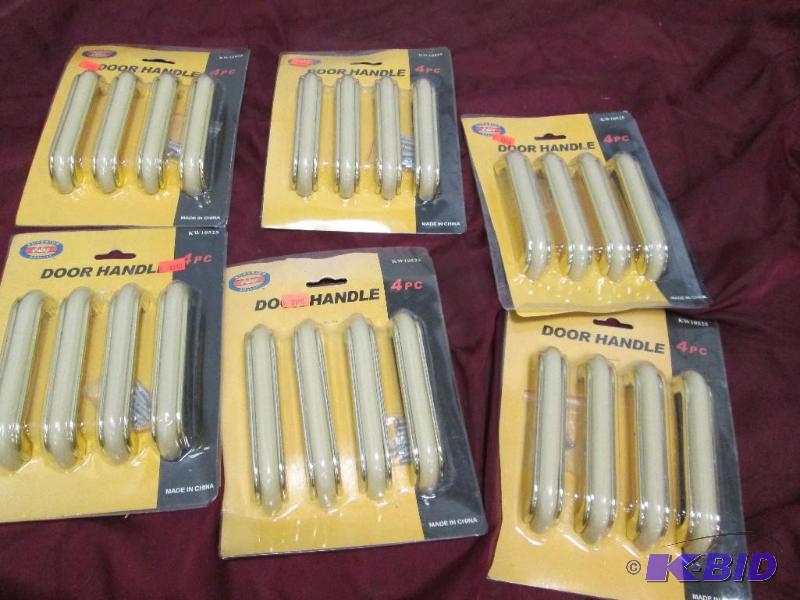 Qty 6 door handles 4pc...