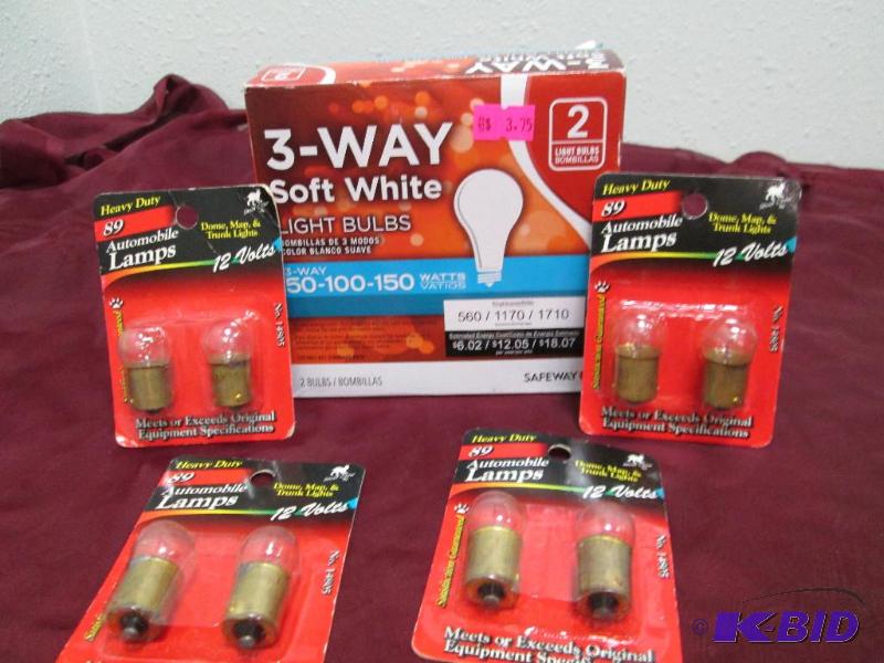 Safeway 3-way soft white light bulbs 50-100-1...