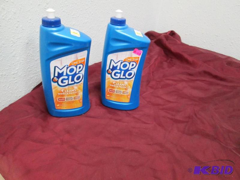 Qty 2 One step Mop and Glo Cleans shines and ...
