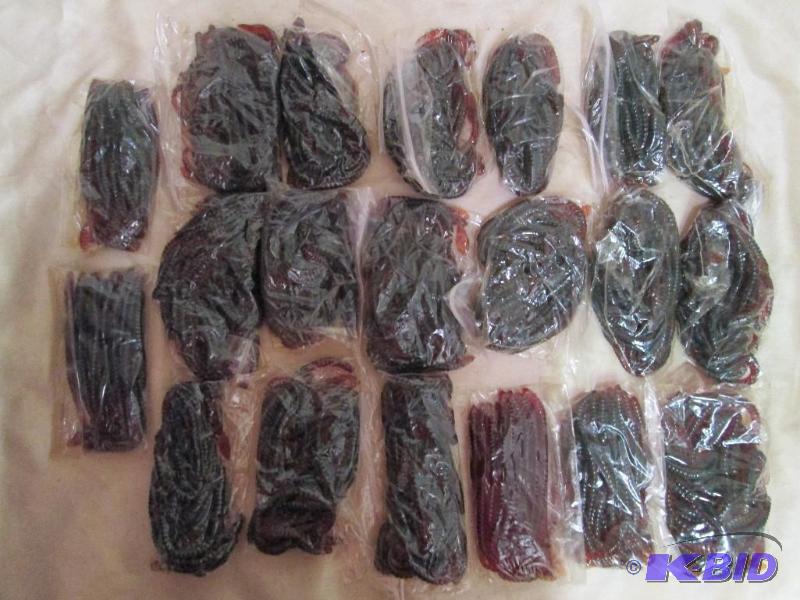 lot 236 image: Lot of 20 bags of 6 jig worms. Motor oil in c...