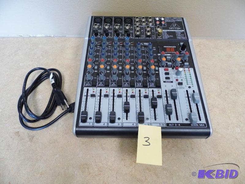 Behring Xeynx Mixer