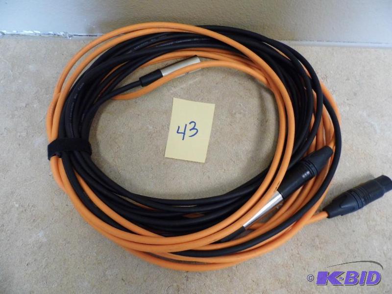 2 XLR Microphone Cables