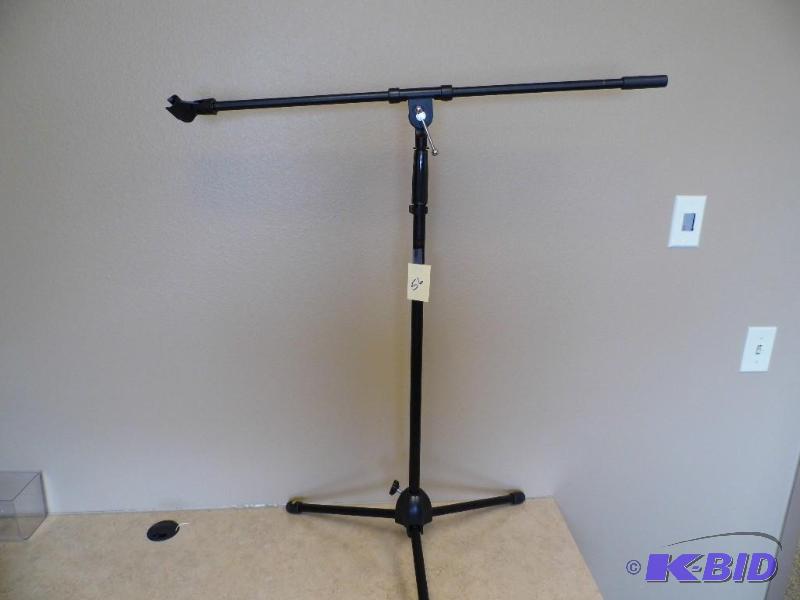 Musicians Gear Tripod Microphone Stand