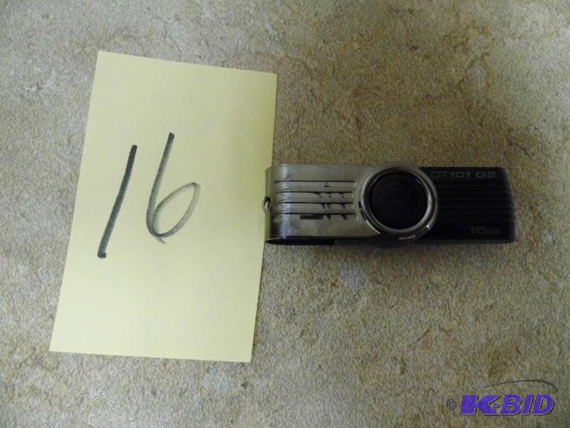 lot 16 image: Kingston Flashdrive  Thumbdrive