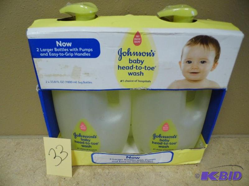 lot 33 image: 2 Pack of Johnsons Baby Wash