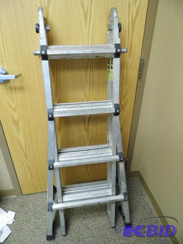 lot 49 image: Vulcan Ladder