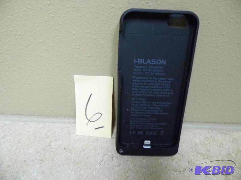 lot 6 image: i-Blason Charger for iPhone