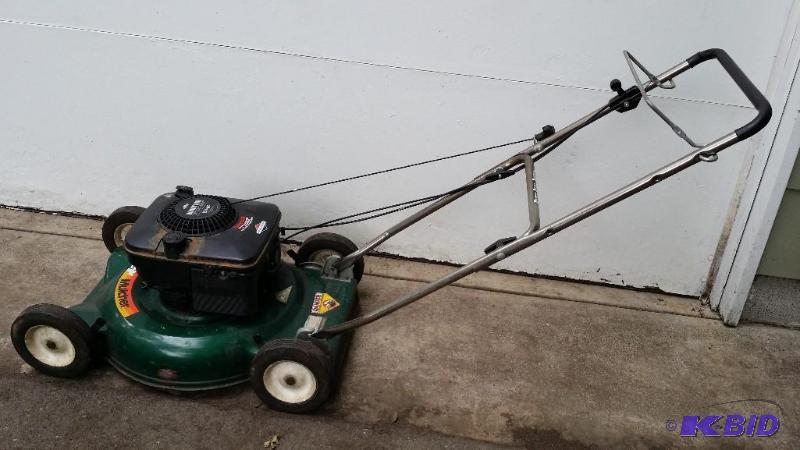 lot 3 image: Wheeler Mulcher Mower