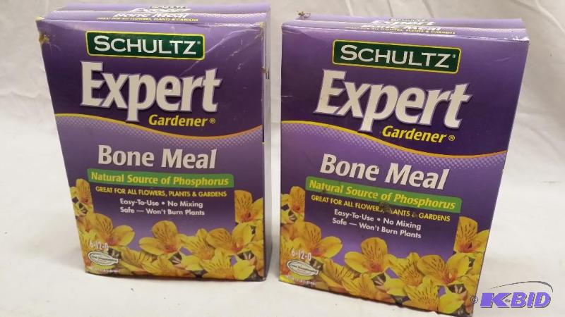 lot 44 image: 2 boxes of Schultx Expert Gardener Bone Meal....