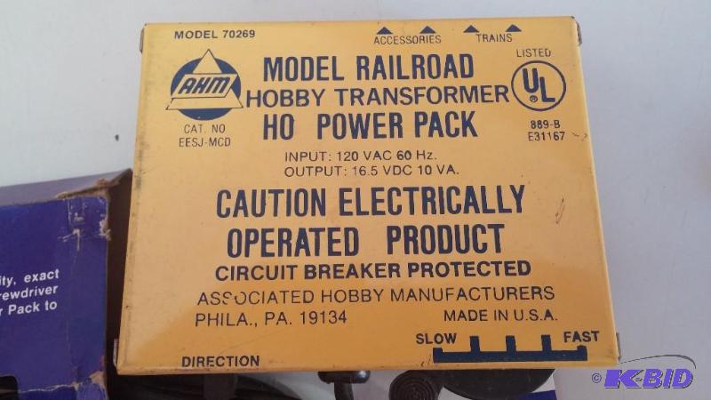 AHM model 70269 HO scale Power PackTransform...