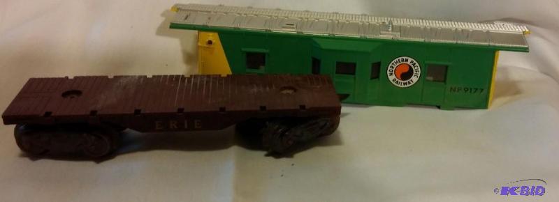 Lot of 2 HO Cars for Parts-...