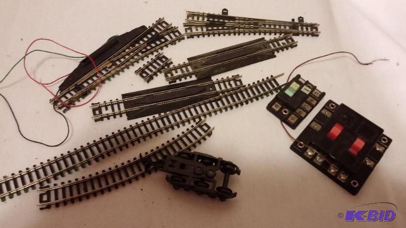 Lot of N Scale track with switches...
