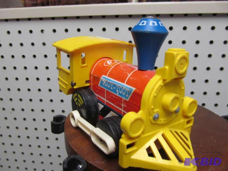 lot 25 image: 1964 Fisher Price Toot-Toot Train & 1974 Fisher Price Cash Register