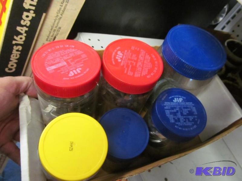 lot 76 image: Lot of misc nails & screws