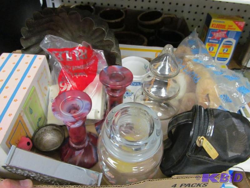 lot 79 image: Misc Household & glass items