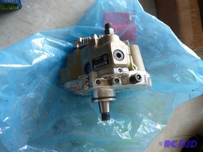 Bosch High Pressure Fuel pump Brand new neve...