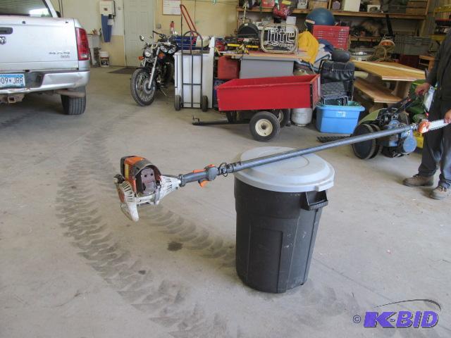 lot 6 image: Stihl&nbspHT131 Pole&nbspSaw  Features &...