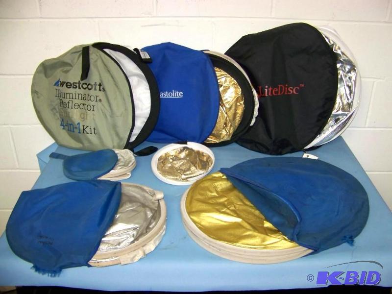 lot 107 image: (7) Lighting Illuminators  Reflectors in Cases