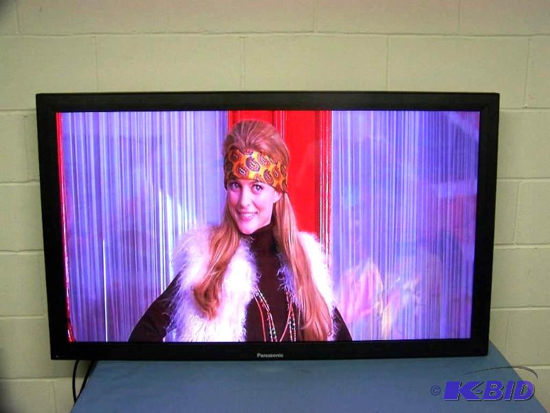 lot 25 image: Panasonic, 50, High Definition Plasma Display with Remote Control