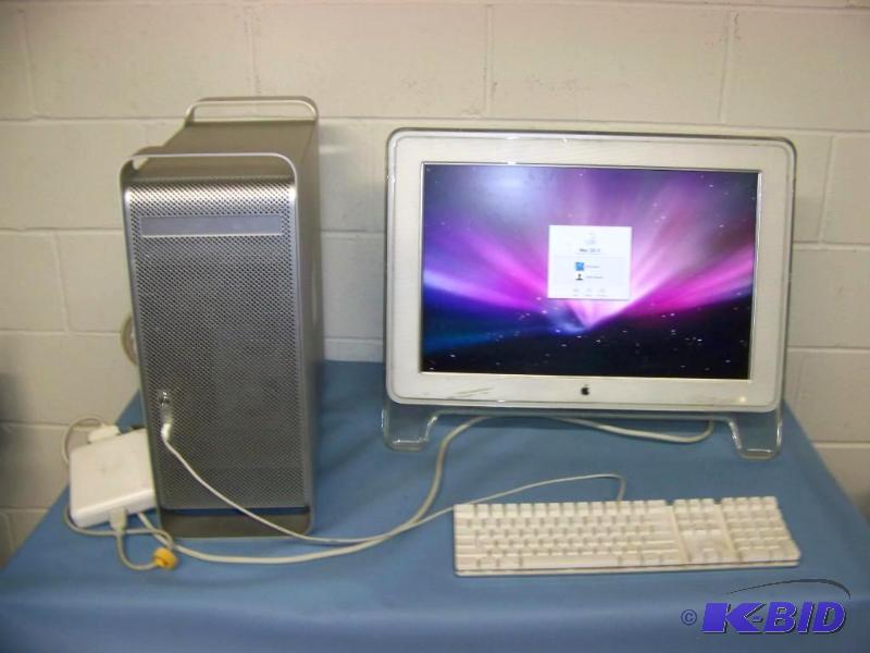 lot 28 image: Apple, MacIntosh, MacPro, Xeon, 64-Bit Workstation with 23 Flat Screen Monitor and Keyboard