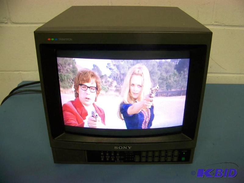 lot 74 image: Sony, Trinitron, 13, Color Video Monitor