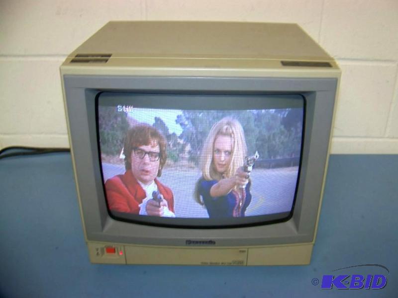 lot 75 image: Panasonic, 14, Color Video Monitor