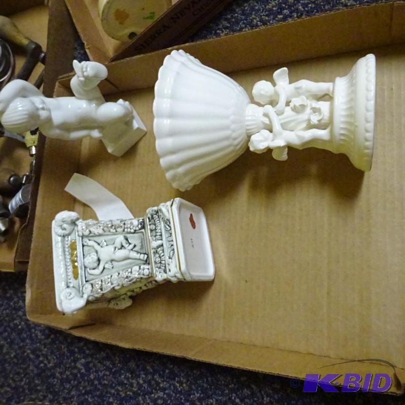 lot 103 image: Baby figurine. Baby angel glassware...
