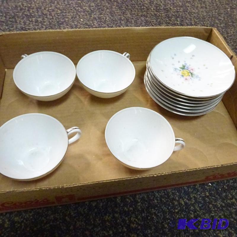 lot 111 image: Matching China. Melanie by Sango. Matches #93...