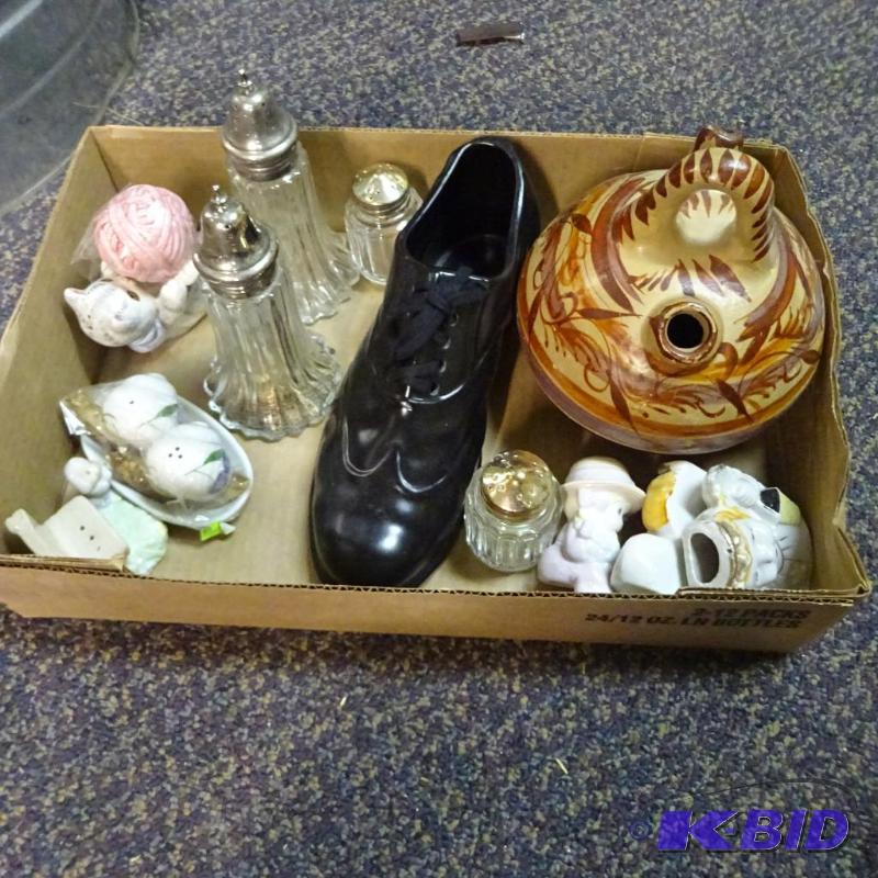 lot 116 image: Salt and pepper shakers....
