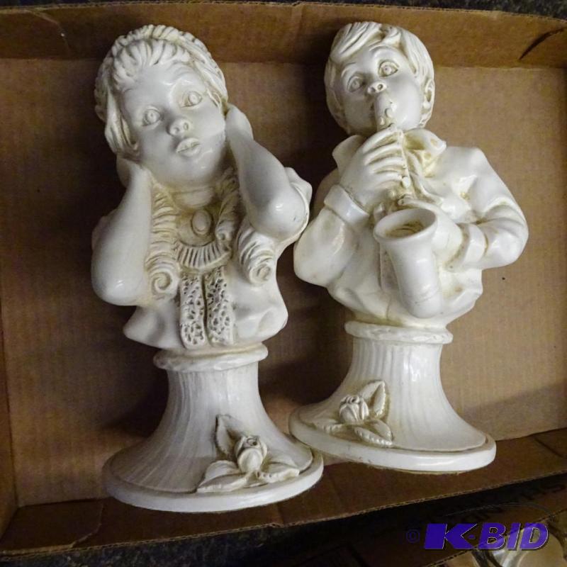 lot 135 image: 2 music theme figurines...