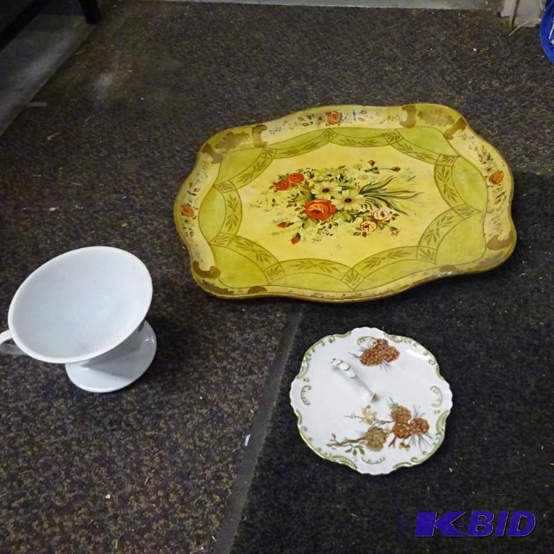 lot 141 image: wood serving tray. 2 pieces of glassware...