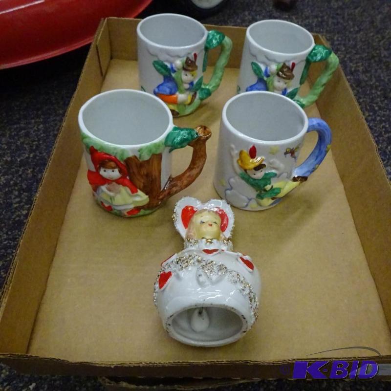 lot 160 image: 4 kids mugs. Ceramc bell...